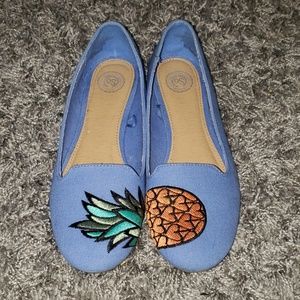 SO Pineapple flats with a heel